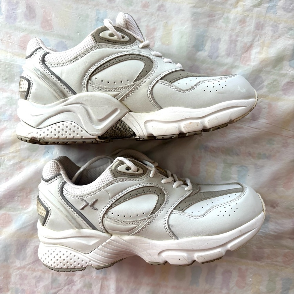 Aetrex X821 Leather White and Gray Sneakers Walking Shoes SZ 8 W Worn 2X - Picture 6 of 15